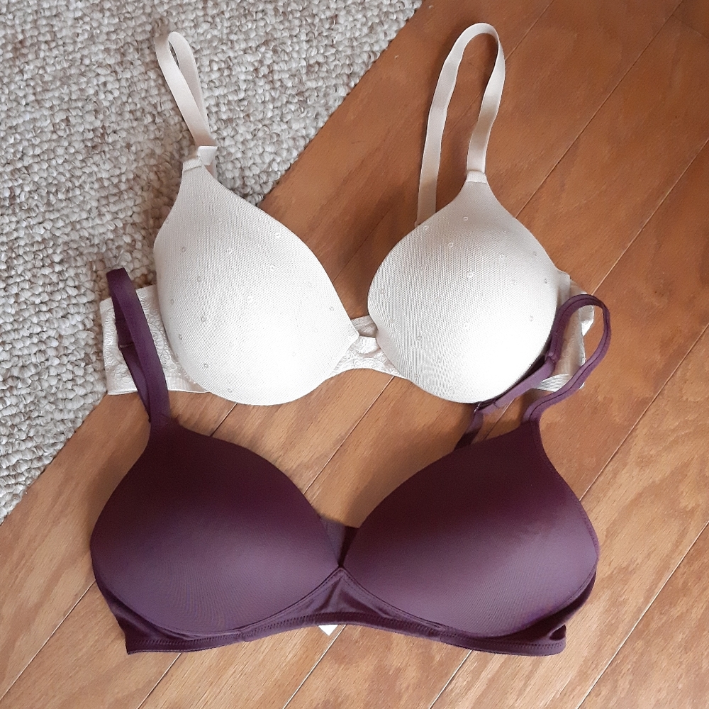 Warner's/ Barely There Bra Bundle Size 36b - image 1
